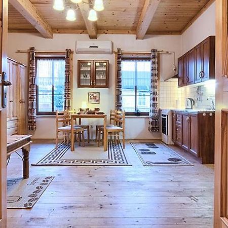 Willa Konradowka - Apartamenty Debowy, Klonowy, Kosowka I Limba Zakopane Dış mekan fotoğraf